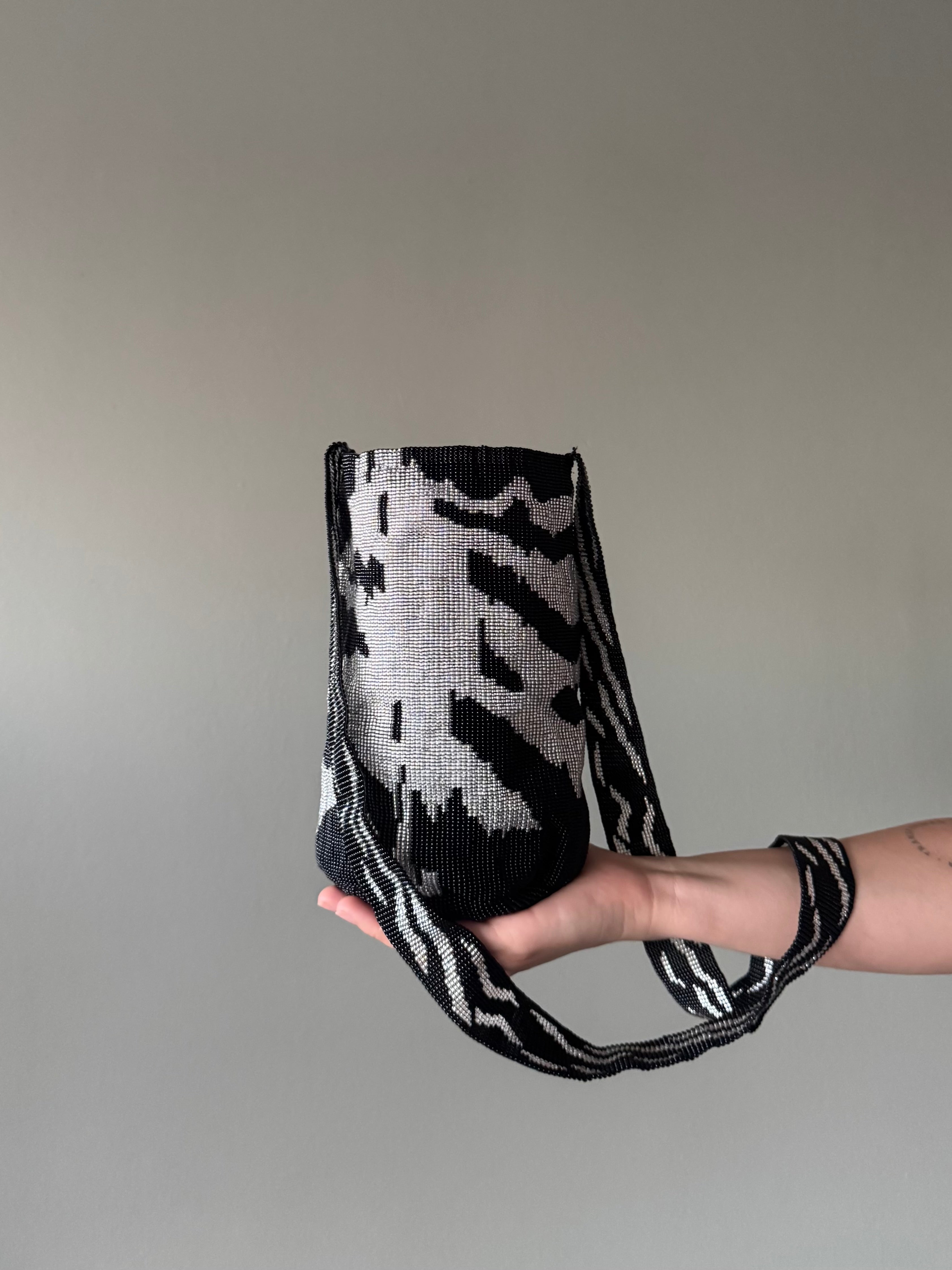 BLACK TIDE BAG